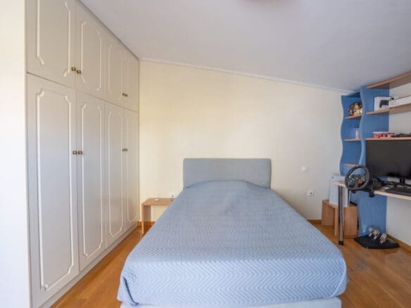 Semi-Detached Villa With Pool & Elegant Interiors in Vari