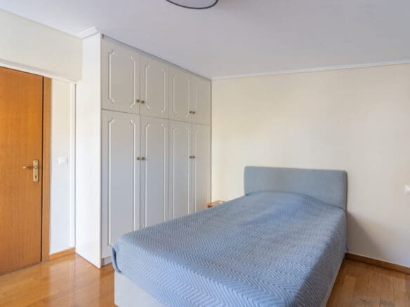 Semi-Detached Villa With Pool & Elegant Interiors in Vari