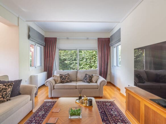 Semi-Detached Villa With Pool & Elegant Interiors in Vari