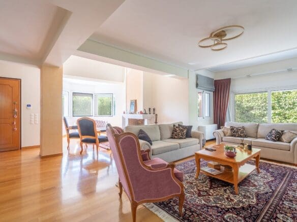 Semi-Detached Villa With Pool & Elegant Interiors in Vari