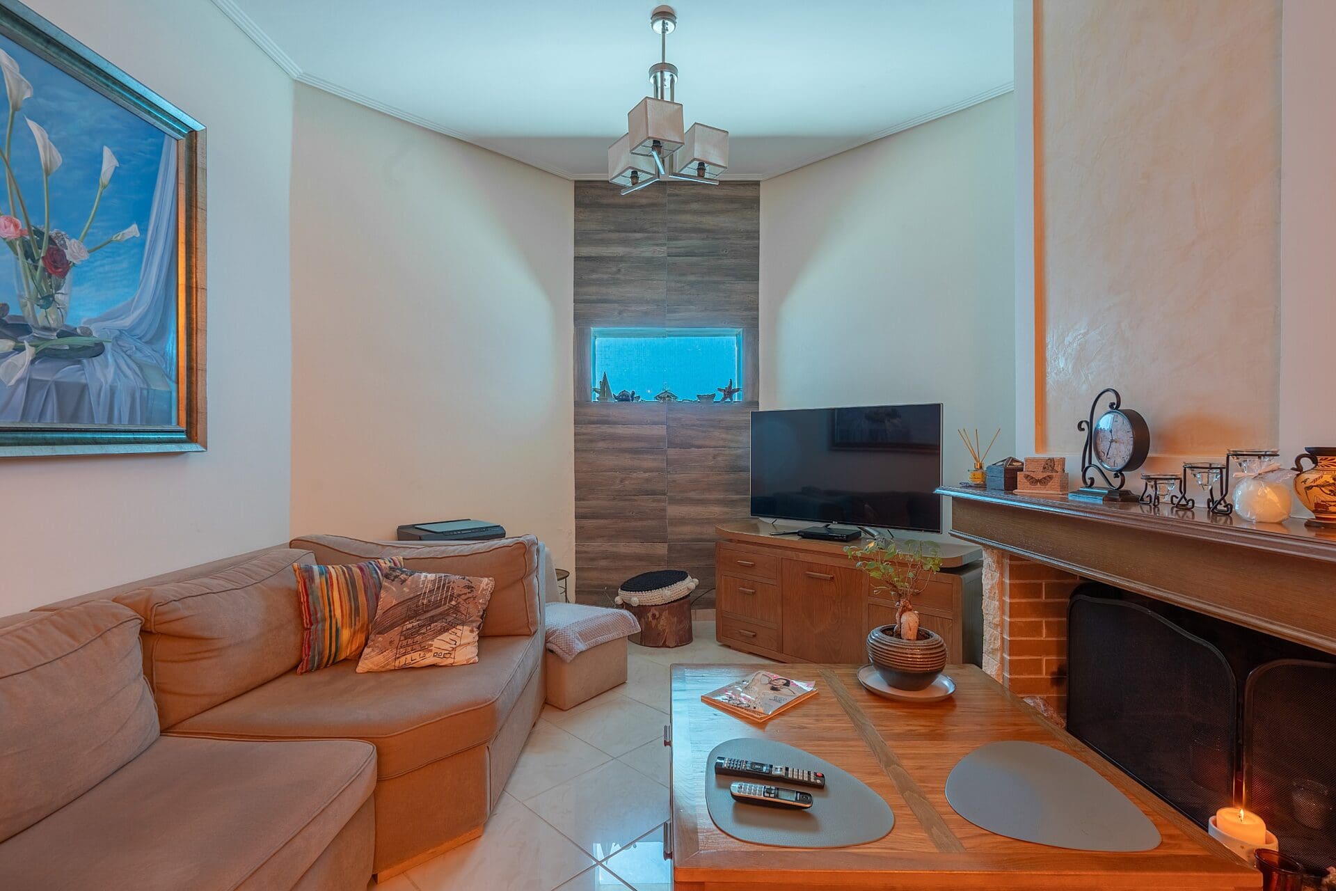 Semi-Detached Villa With Pool & Elegant Interiors in Vari