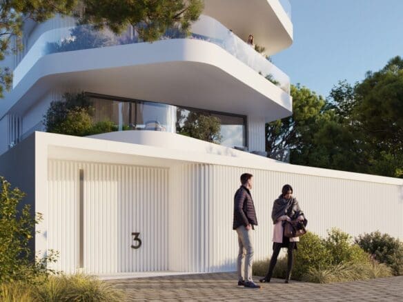 Luxury penthouse maisonette in Glyfada Golf featuring rooftop pool, panoramic sea and skyline views, and modern architecture in an elite Athenian neighborhood