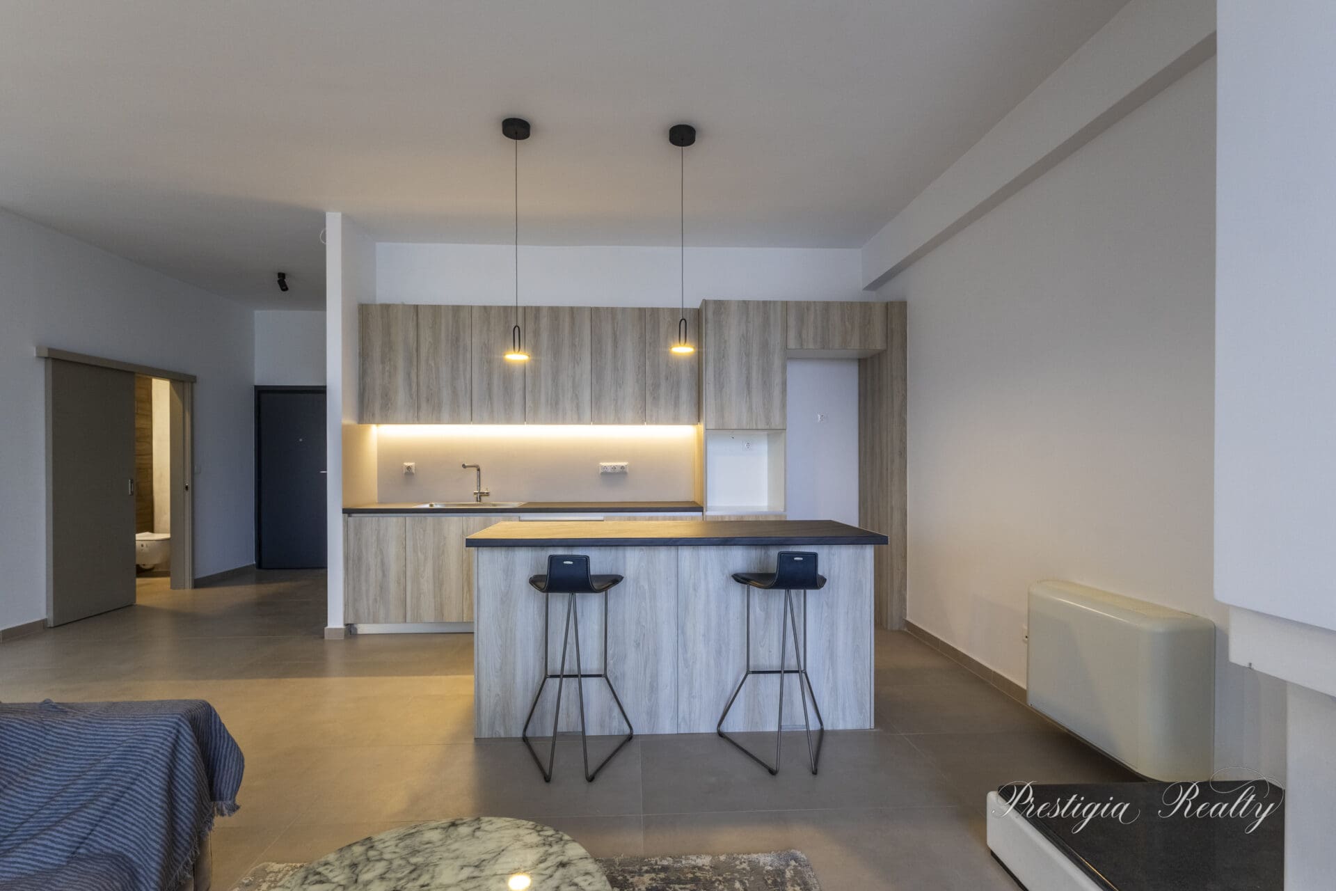 Stylish elevated Ground-Floor Apartment in Voula – Sunlit Spaces & Partial Sea Views | 111 sq.m.