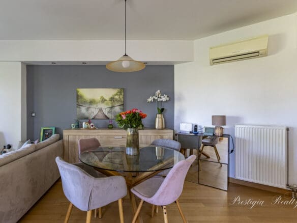 Stylish 3-Level Maisonette in Glyfada - Modern Elegance steps from the Hellenikon Park