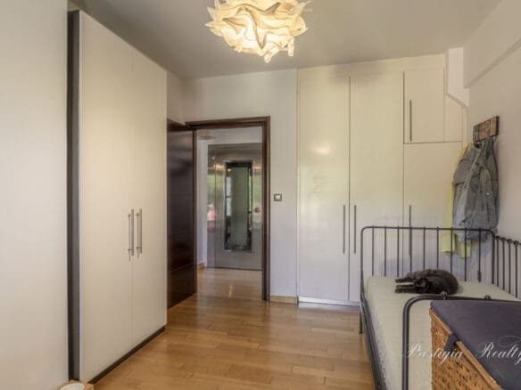 Stylish 3-Level Maisonette in Glyfada - Modern Elegance steps from the Hellenikon Park